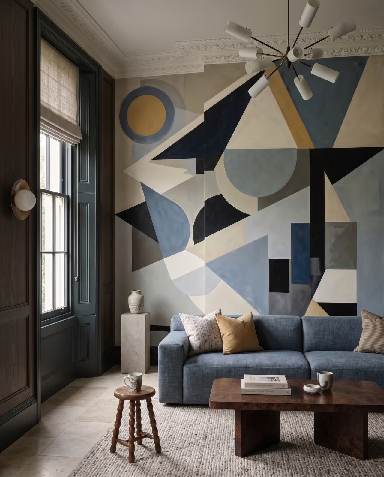 Avant Construct styled in a room